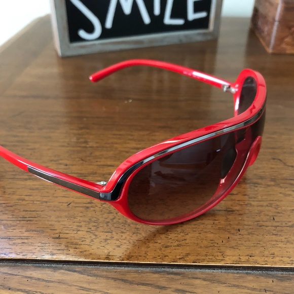 Prada polarized red sport sunglasses